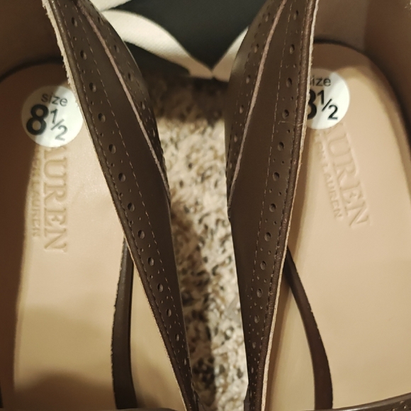 Lauren Ralph Lauren Colleen Perforated Leather Kiltie Pump 8.5 - Picture 4 of 15